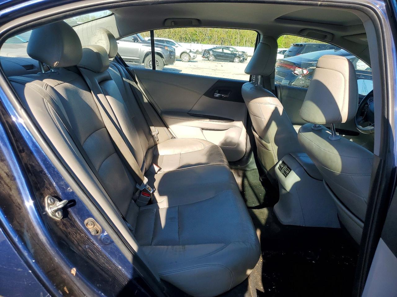 2016 HONDA ACCORD EXL photo 19