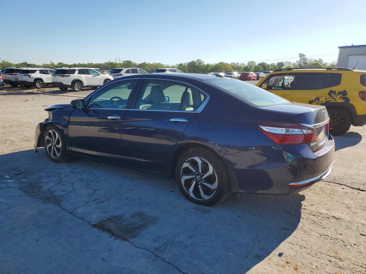 2016 HONDA ACCORD EXL photo 4