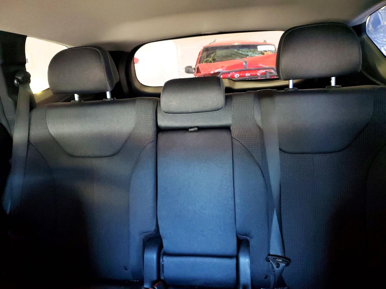 2019 HYUNDAI SANTA FE SEL 2.4L photo 19