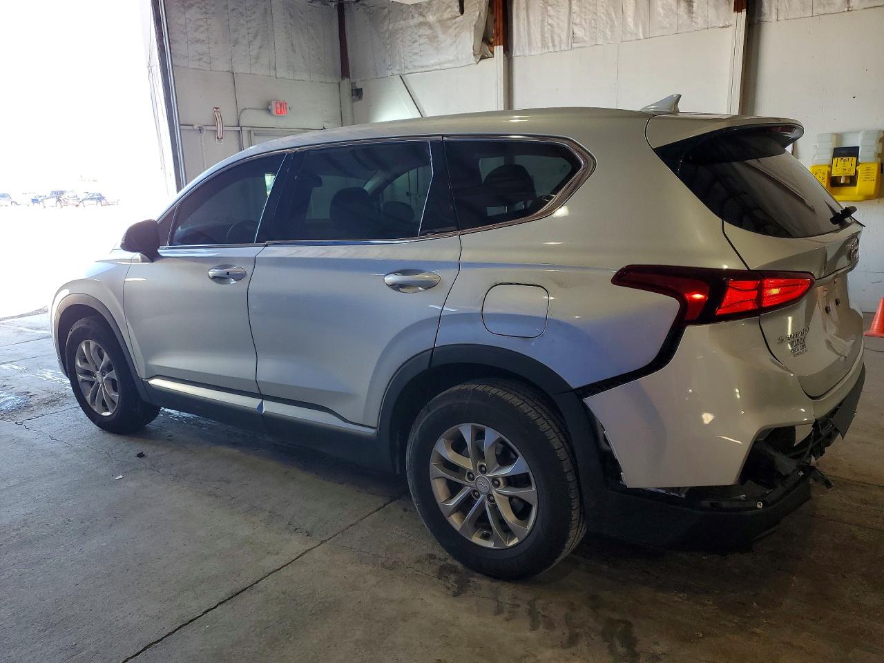 2019 HYUNDAI SANTA FE SEL 2.4L photo 3