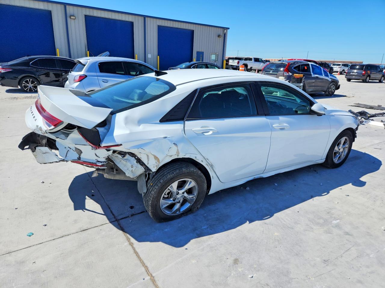 2021 HYUNDAI ELANTRA SE photo 5