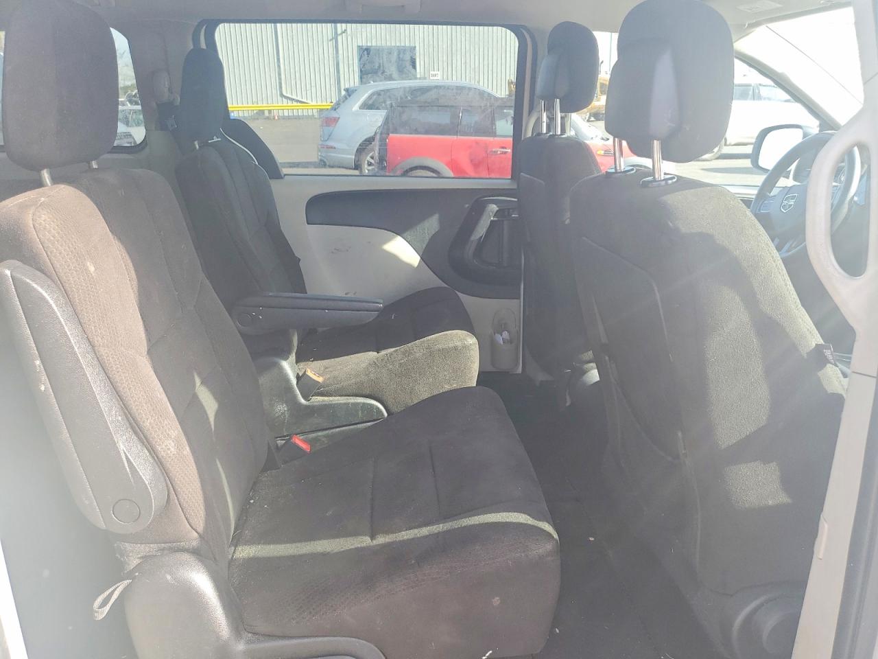 2012 DODGE GRAND CARAVAN SXT photo 31