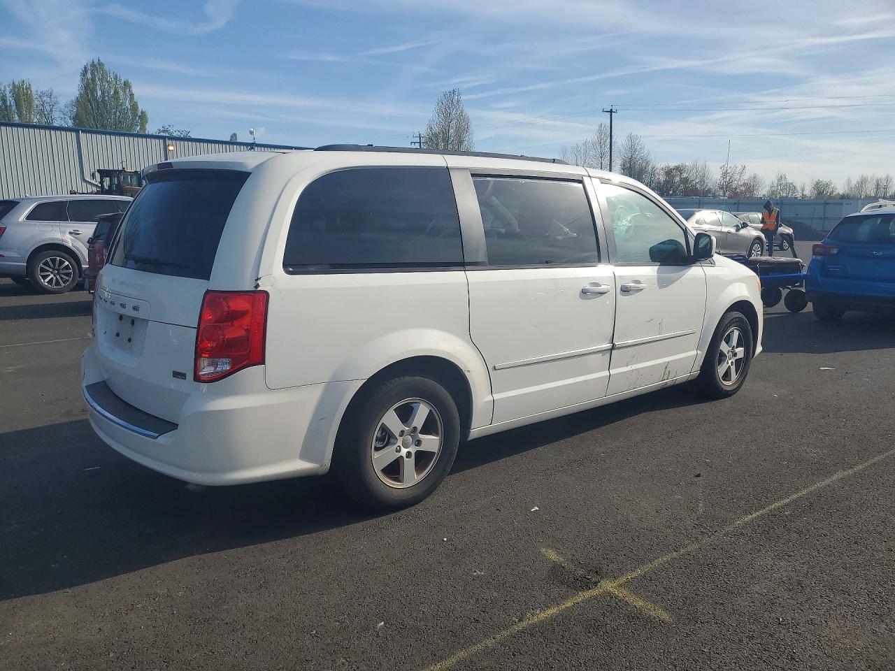 2012 DODGE GRAND CARAVAN SXT photo 7