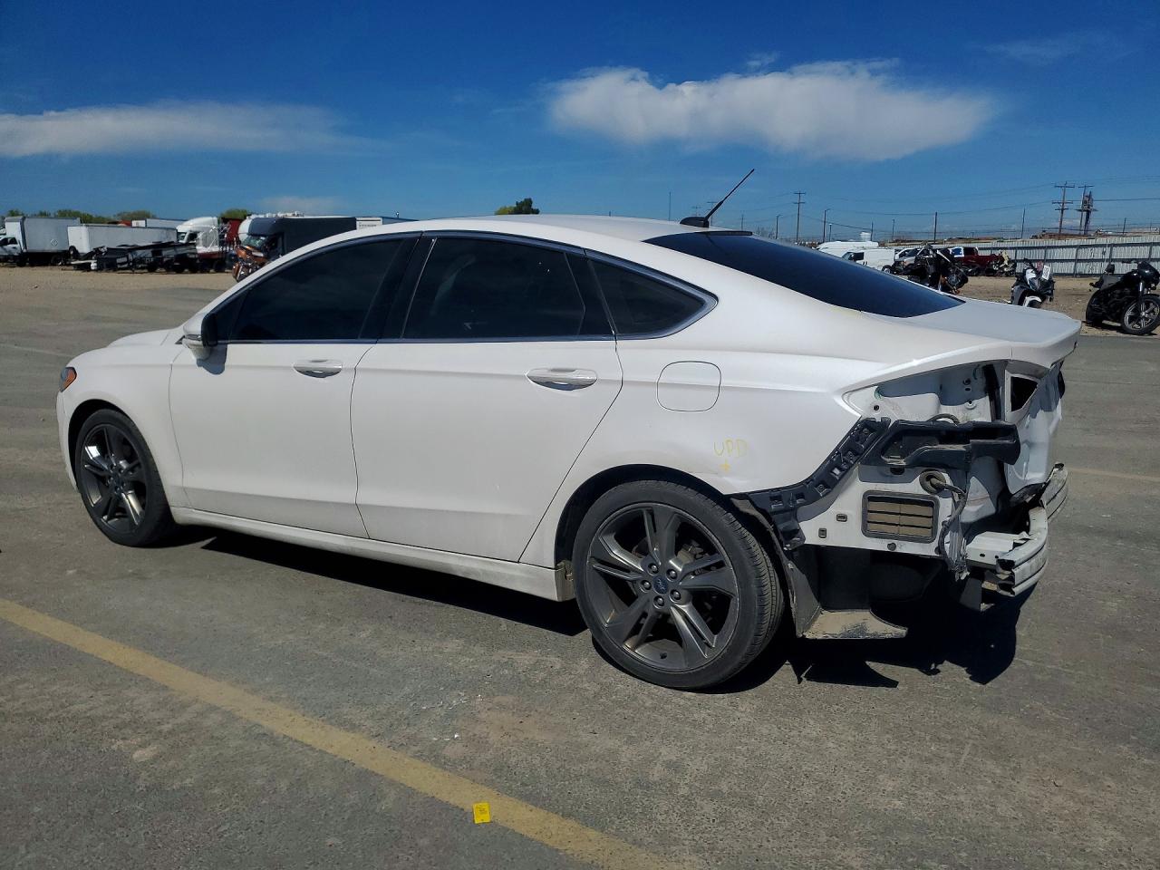 2014 FORD FUSION SE photo 2