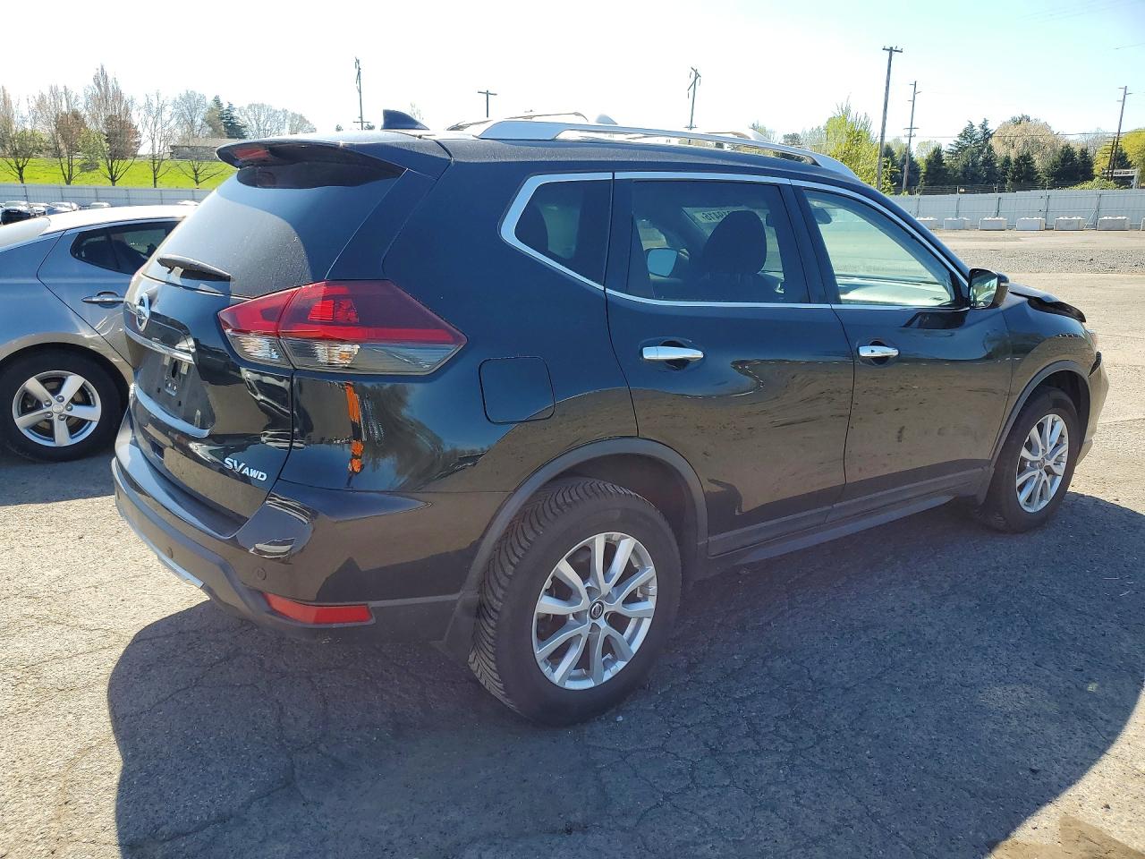 2020 NISSAN ROGUE SV photo 5
