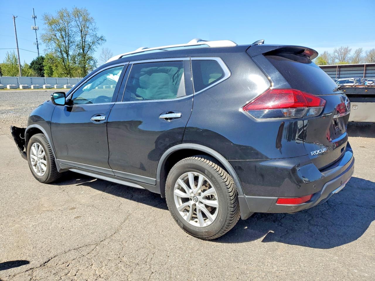 2020 NISSAN ROGUE SV photo 3