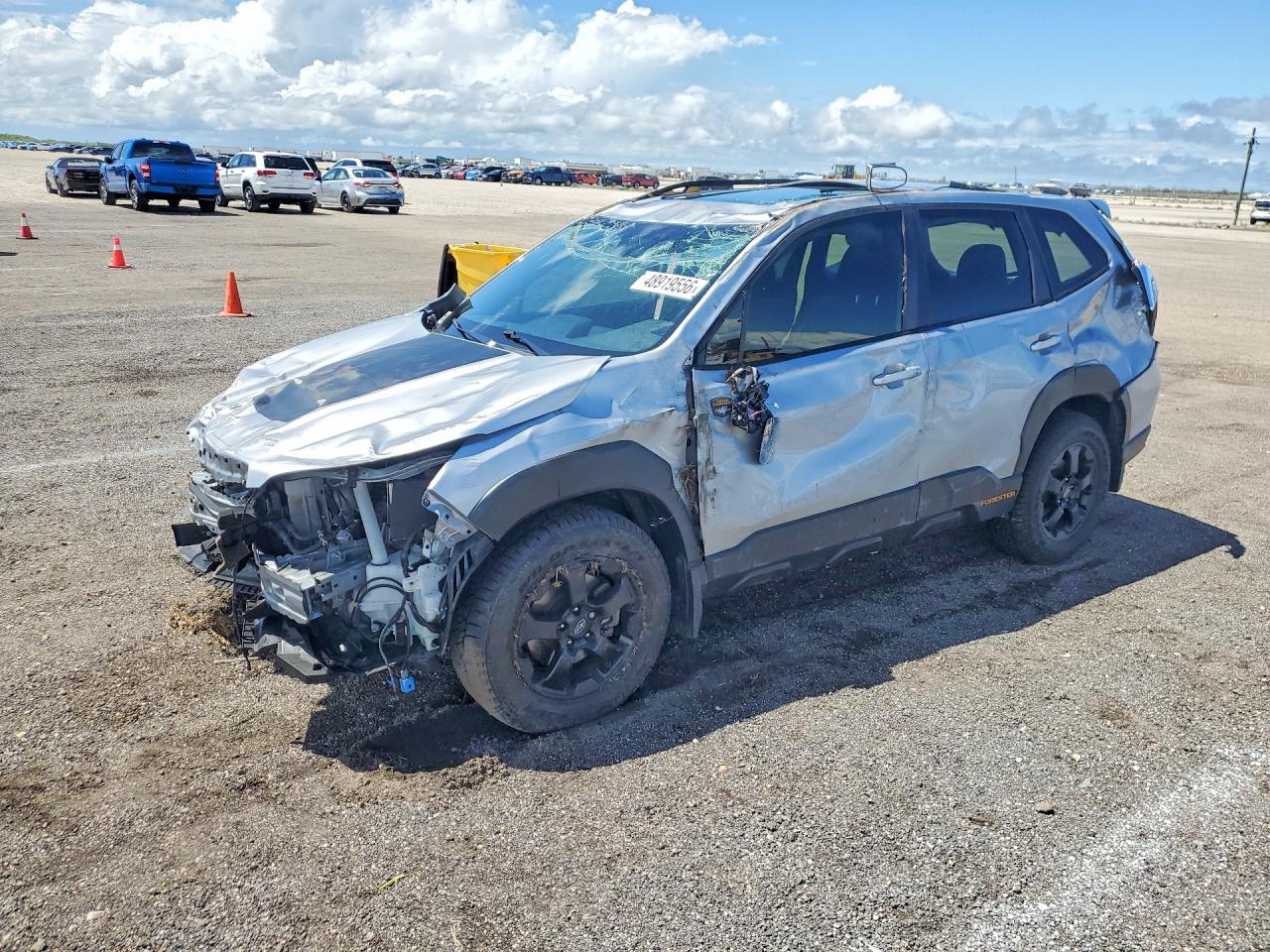 2022 SUBARU FORESTER