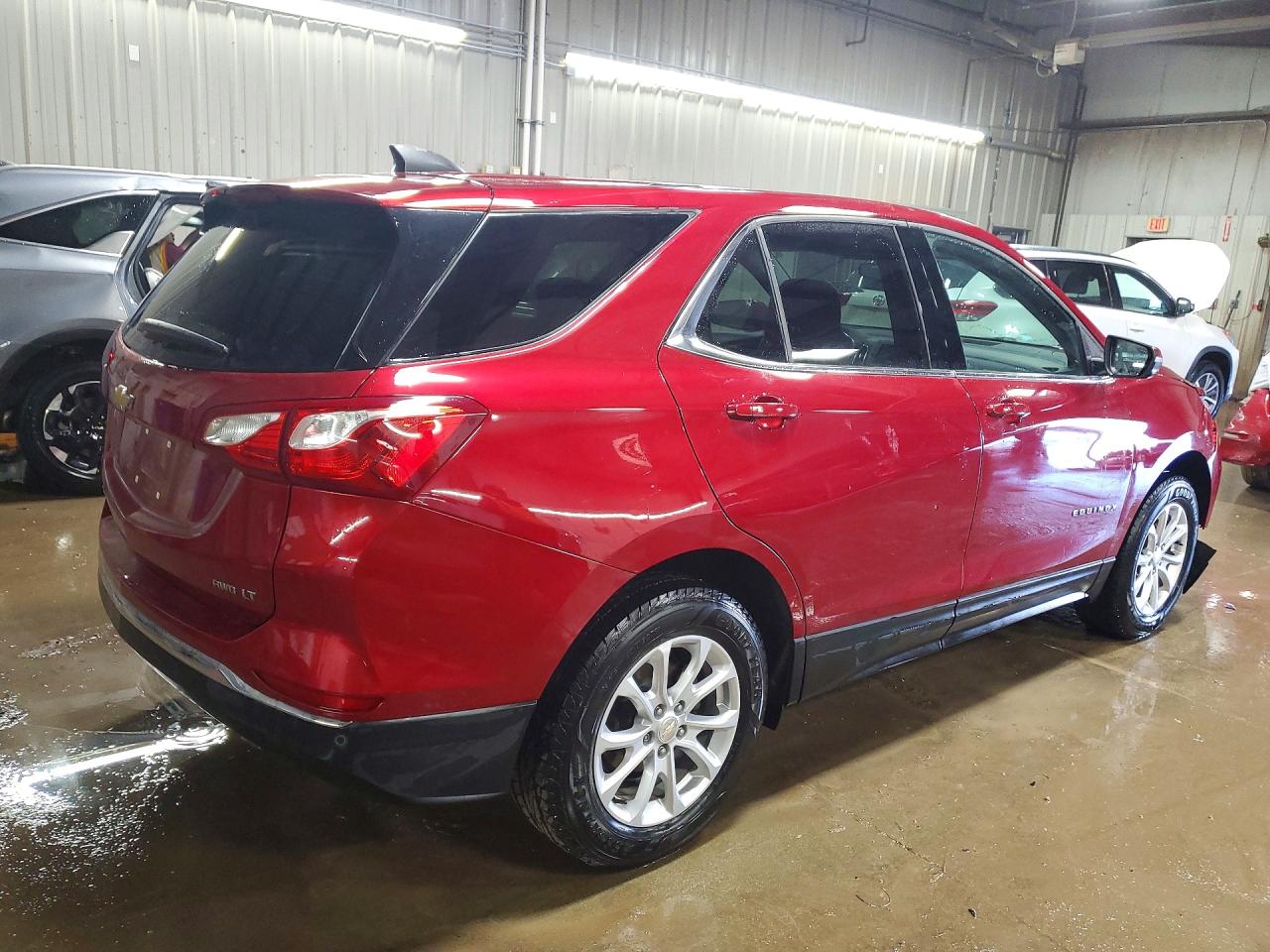 2019 CHEVROLET EQUINOX LT photo 3