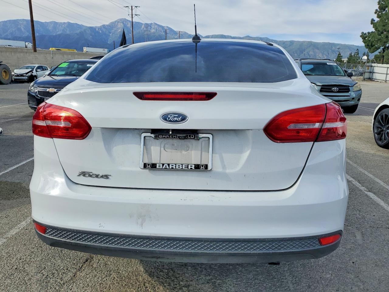 2017 FORD FOCUS S photo 11