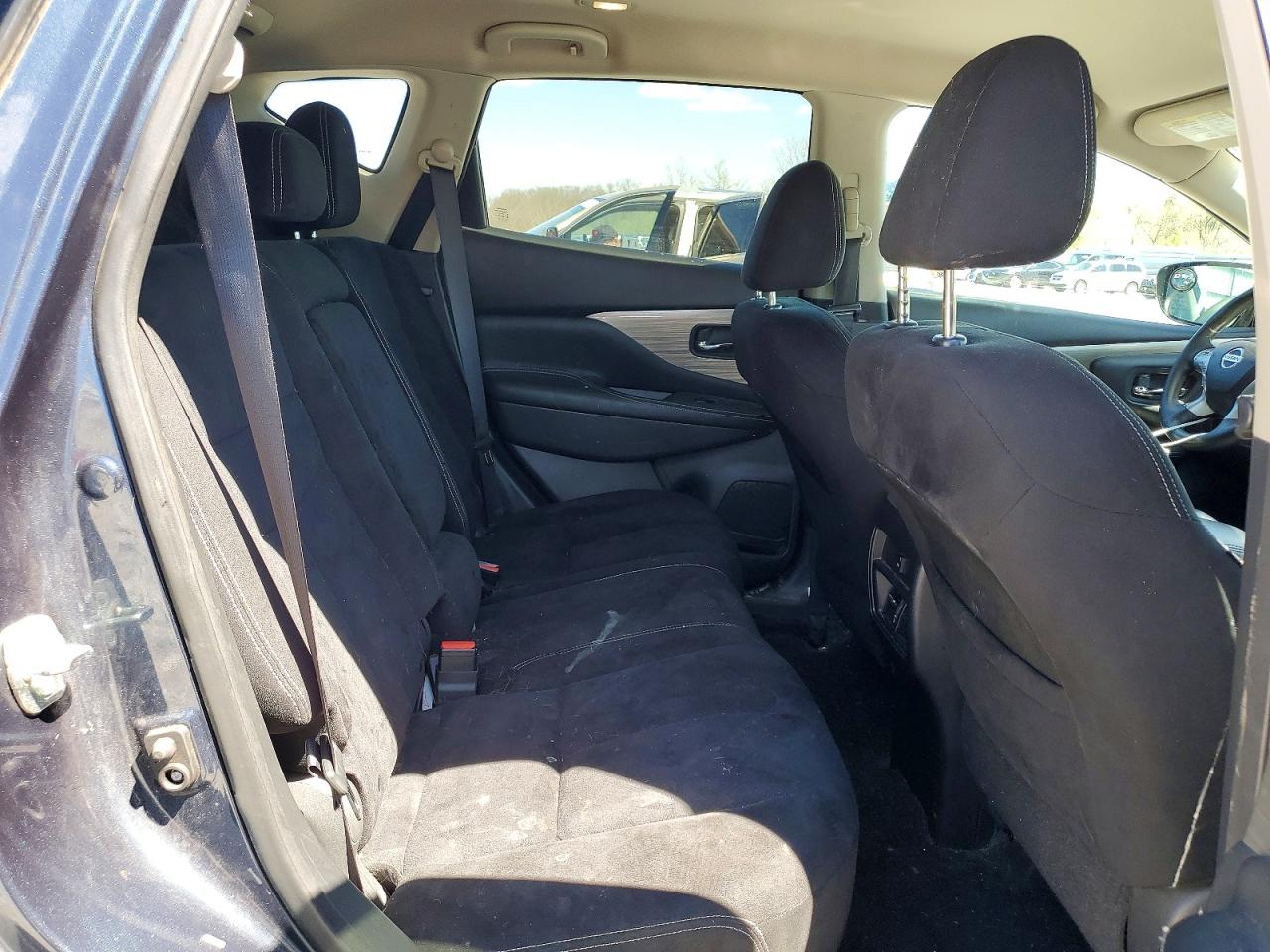 2017 NISSAN MURANO S photo 31