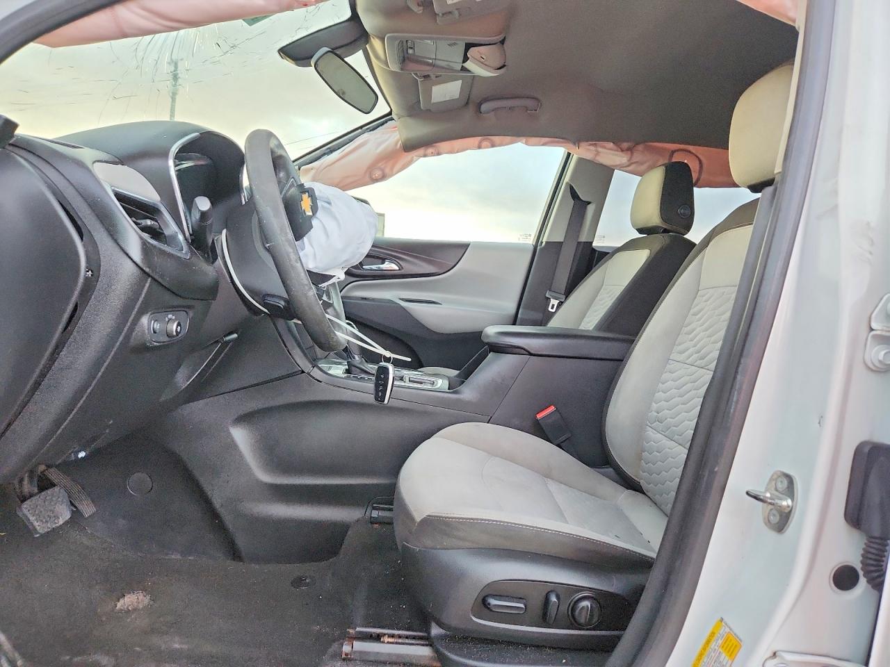 2018 CHEVROLET EQUINOX LT photo 13