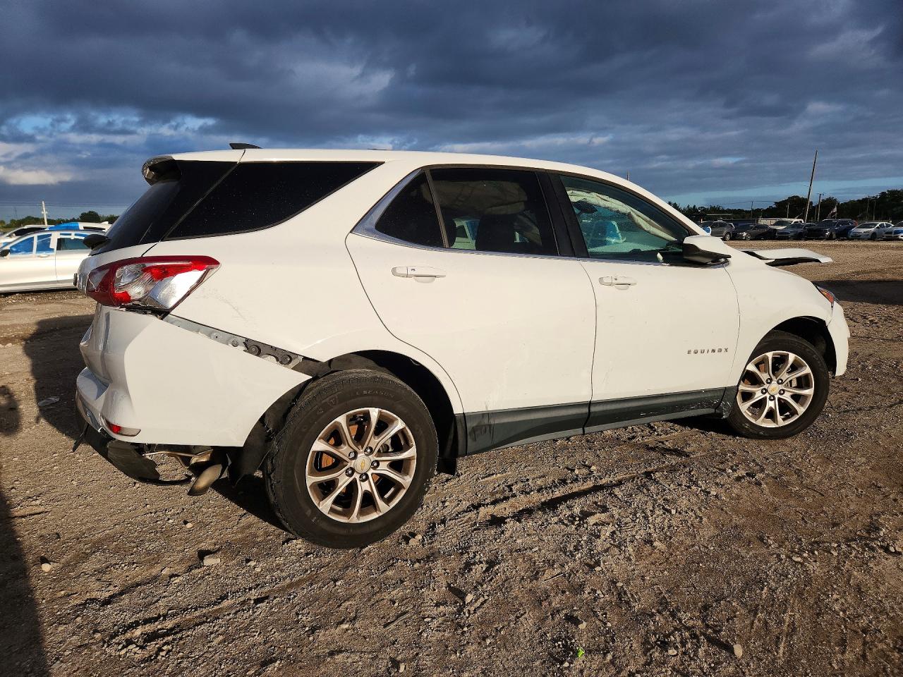 2018 CHEVROLET EQUINOX LT photo 5