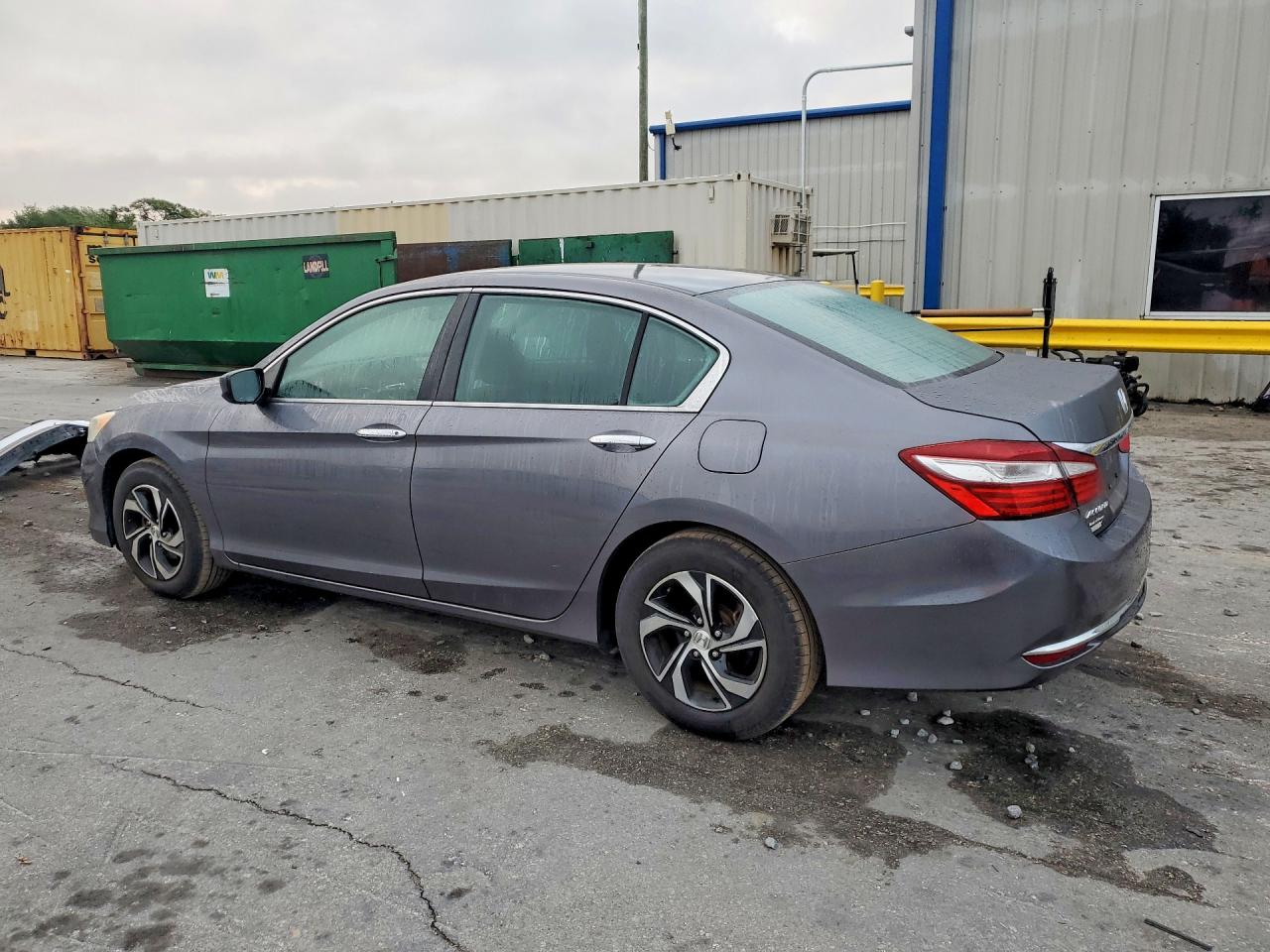 2016 HONDA ACCORD LX photo 3