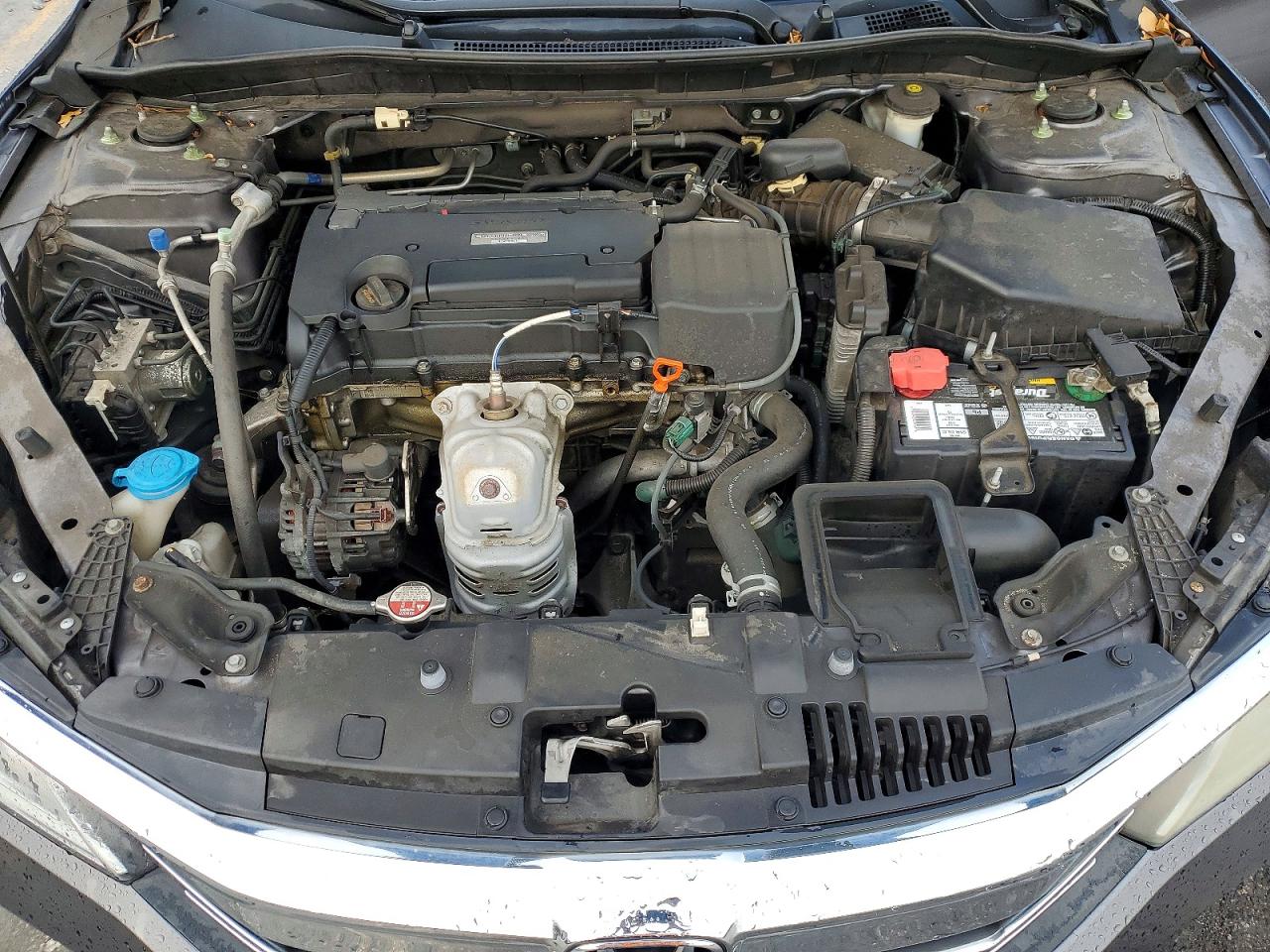 2016 HONDA ACCORD LX photo 21