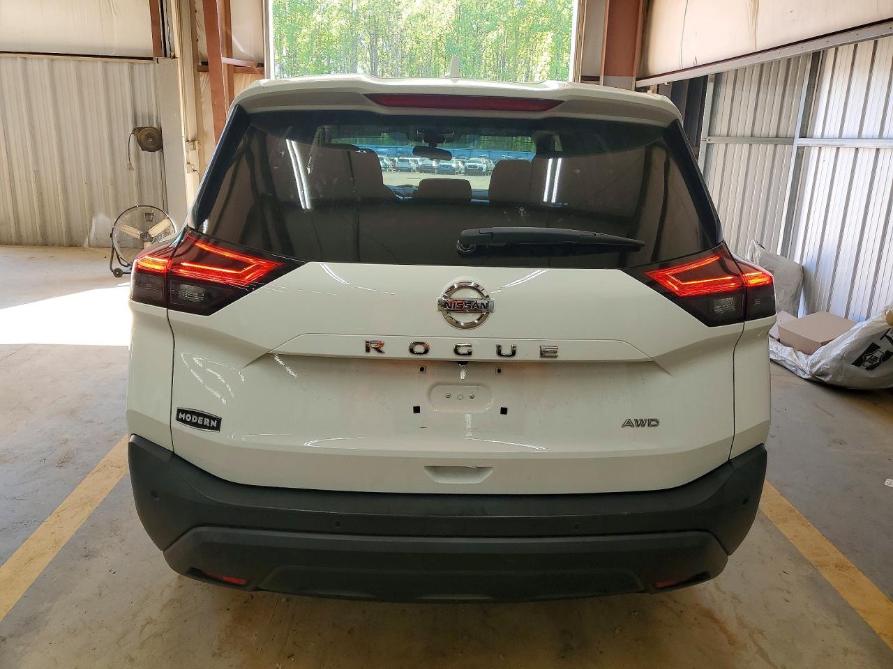 2021 NISSAN ROGUE S photo 11