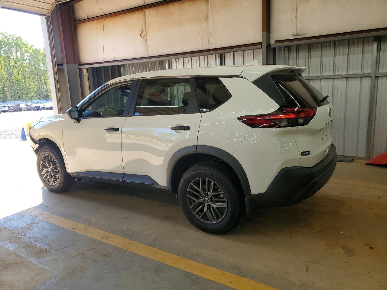 2021 NISSAN ROGUE S photo 3