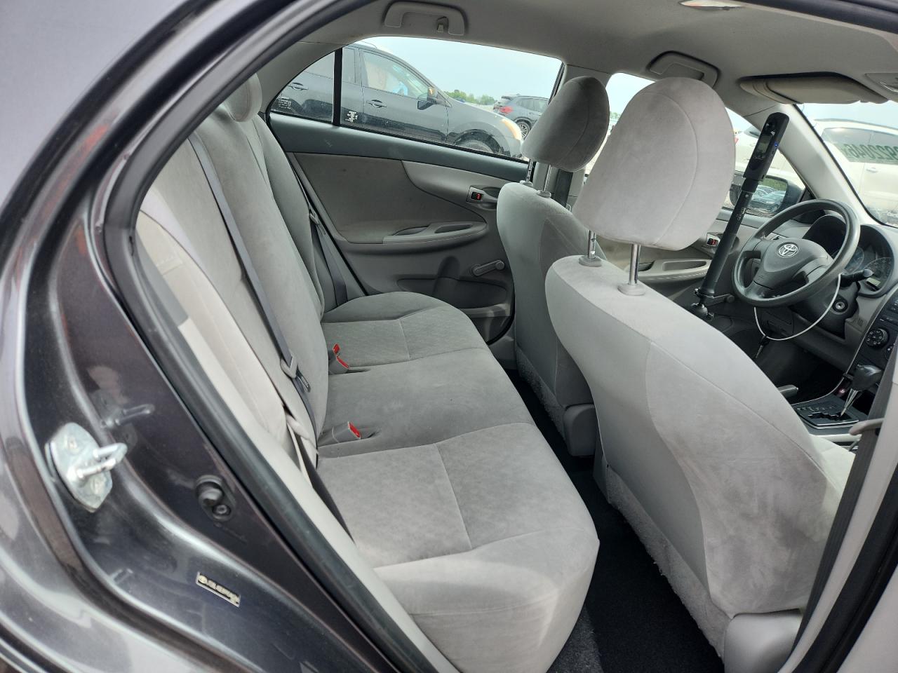 2009 TOYOTA COROLLA BASE photo 28