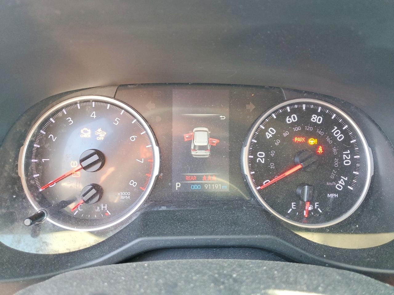 2019 TOYOTA RAV4 photo 9