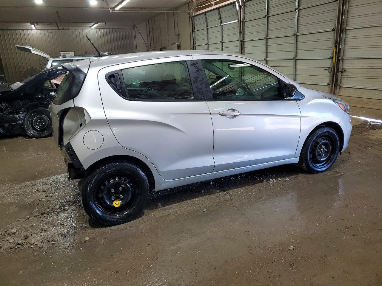 2019 CHEVROLET SPARK LS photo 3