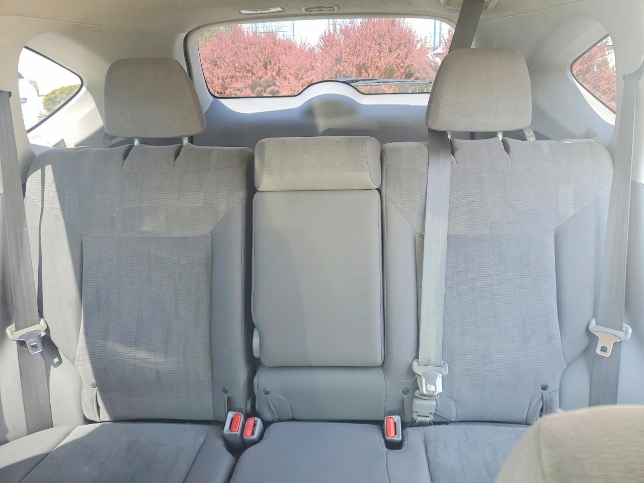 2013 HONDA CR-V LX photo 19