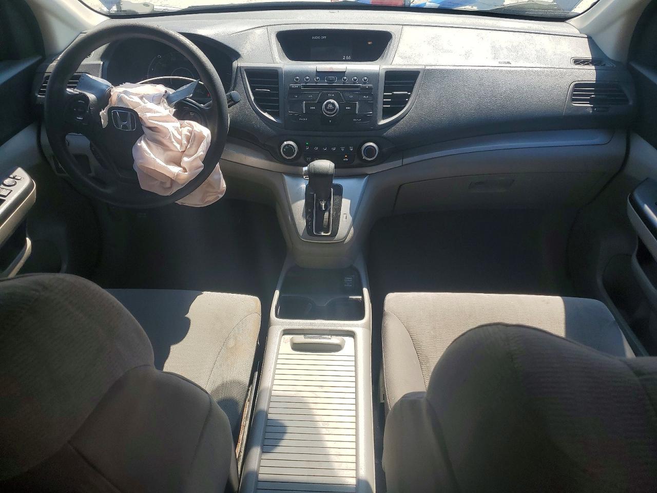 2013 HONDA CR-V LX photo 15