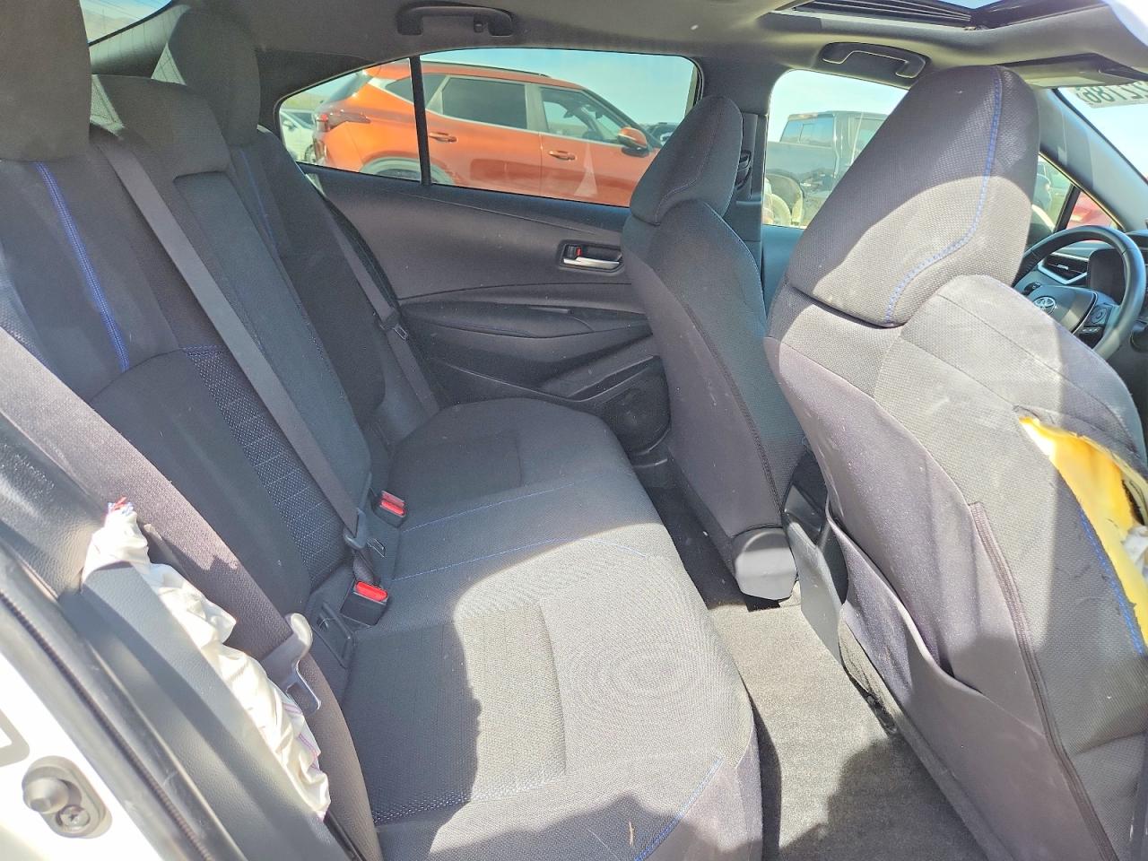 2021 TOYOTA COROLLA SE photo 19