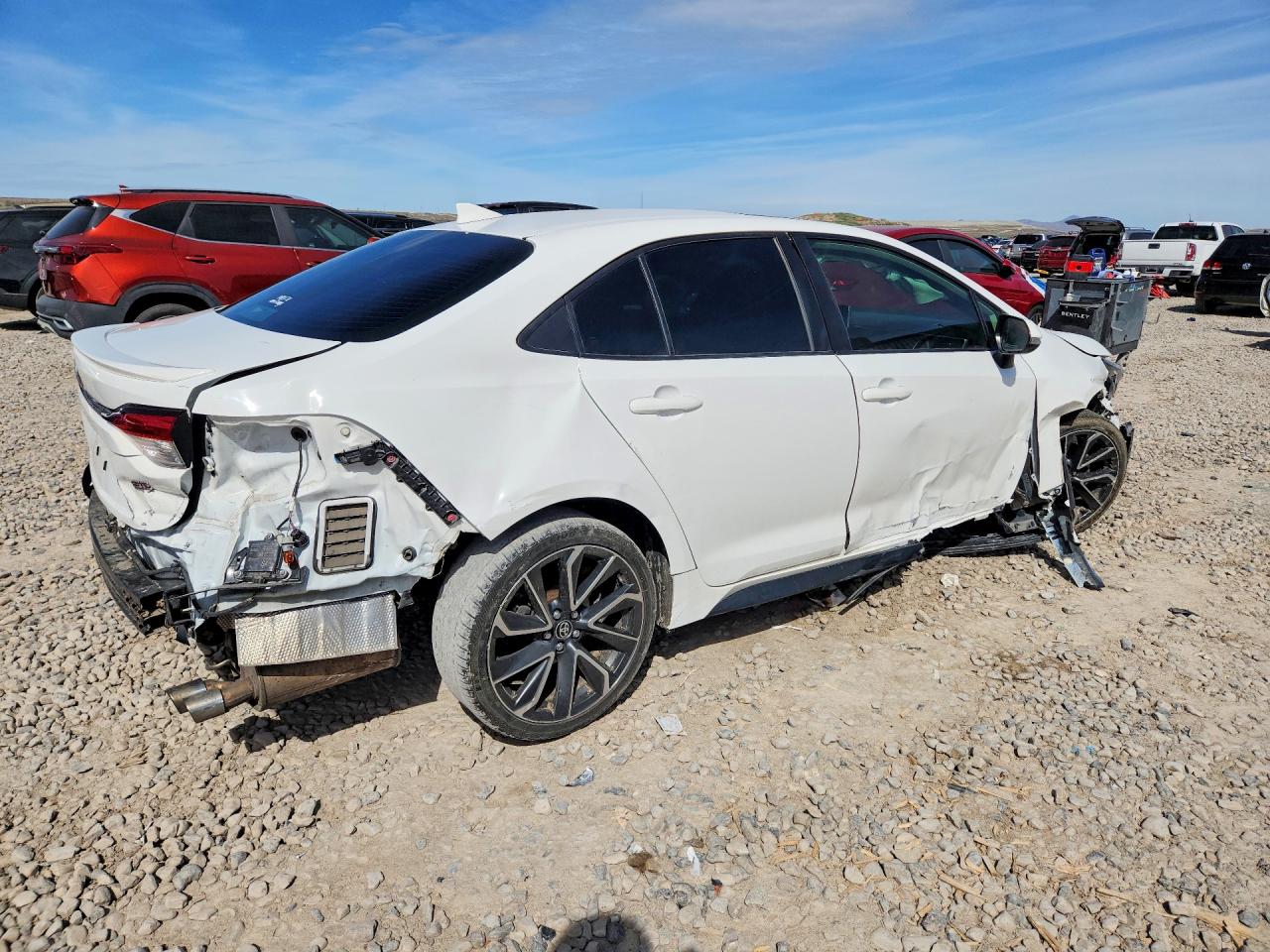 2021 TOYOTA COROLLA SE photo 5