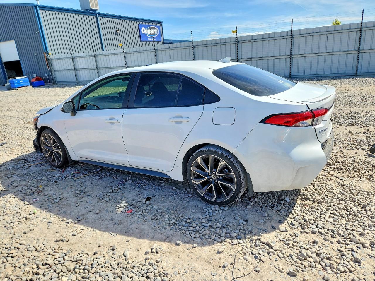 2021 TOYOTA COROLLA SE photo 3