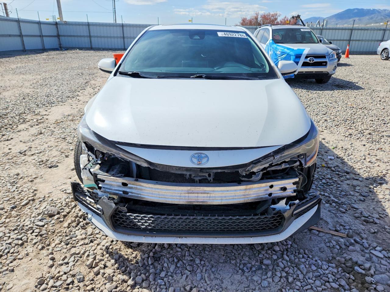 2021 TOYOTA COROLLA SE photo 9