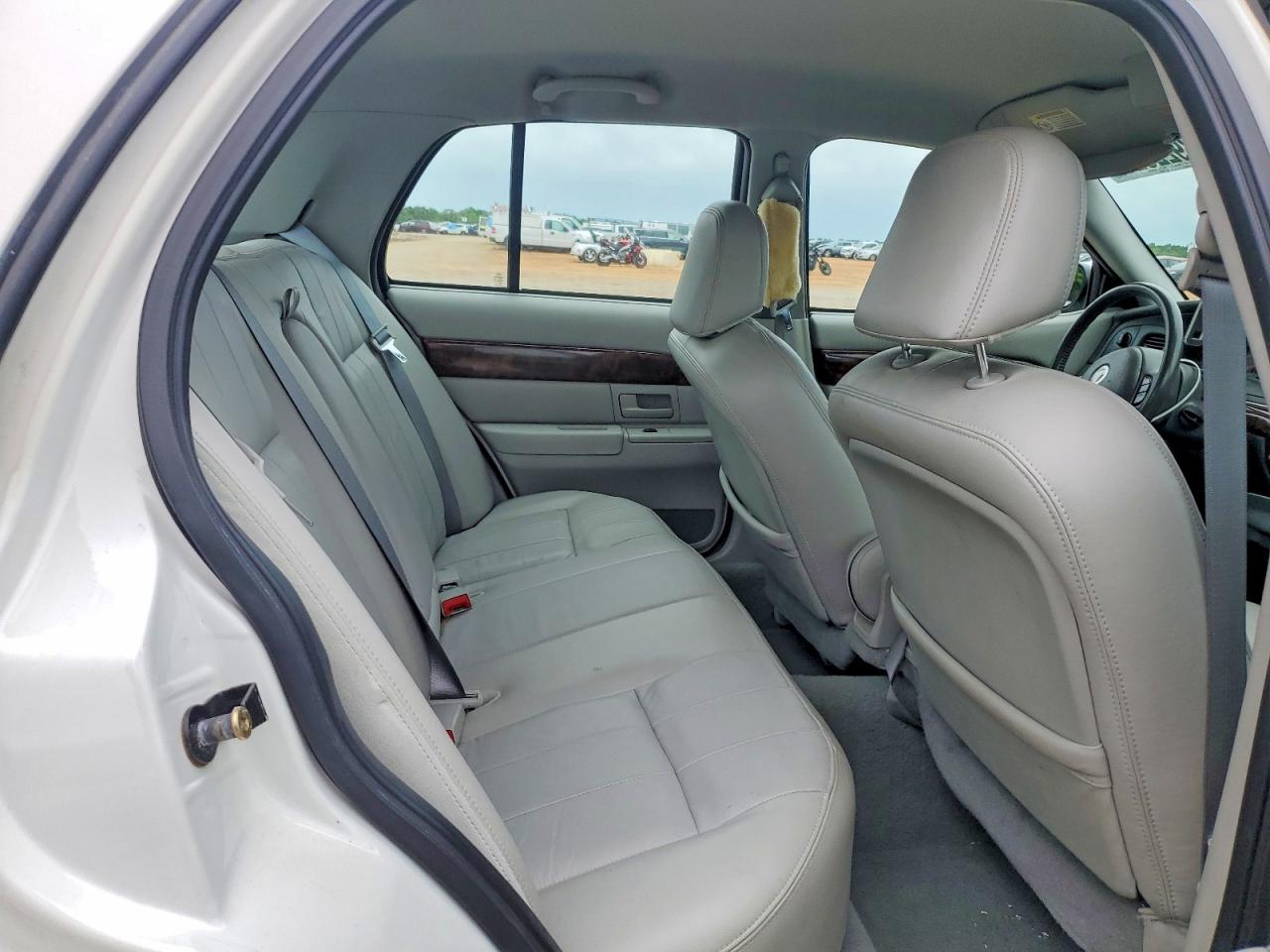 2004 MERCURY GRAND MARQUIS LS photo 19