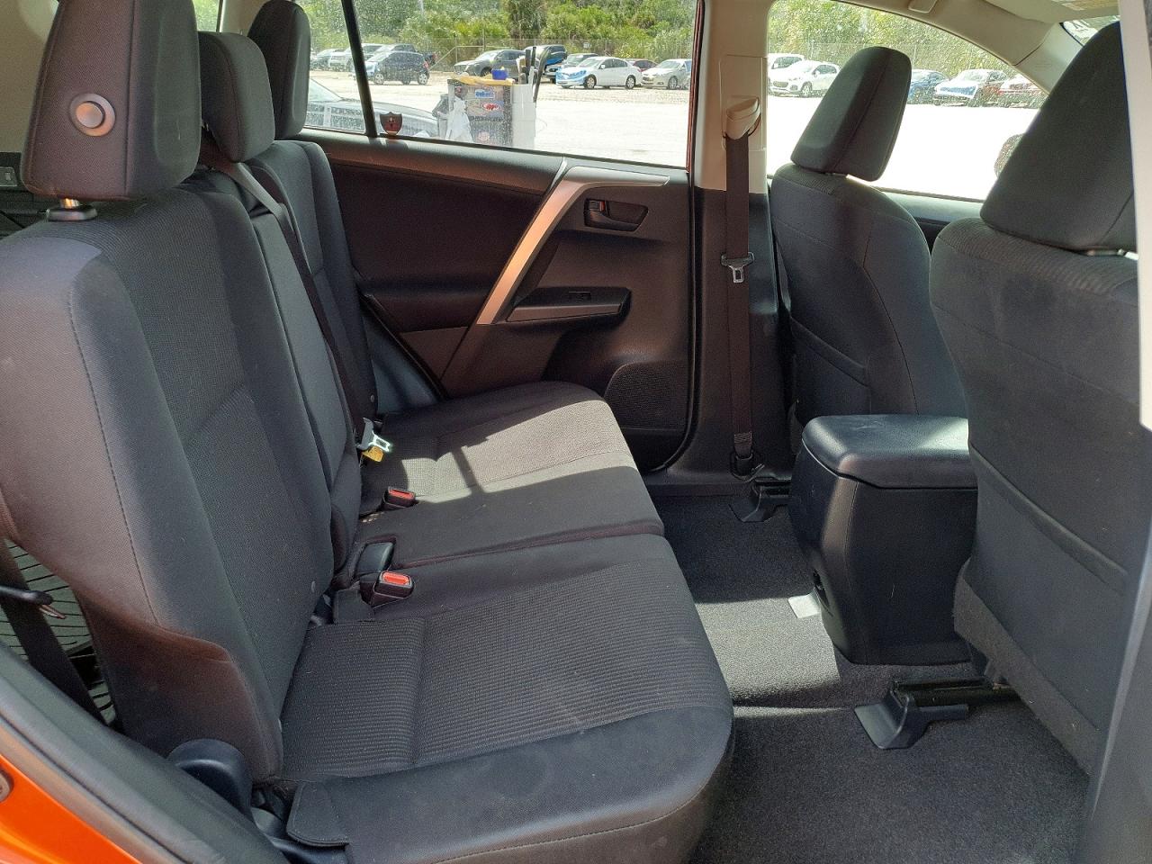2016 TOYOTA RAV4 LE photo 31