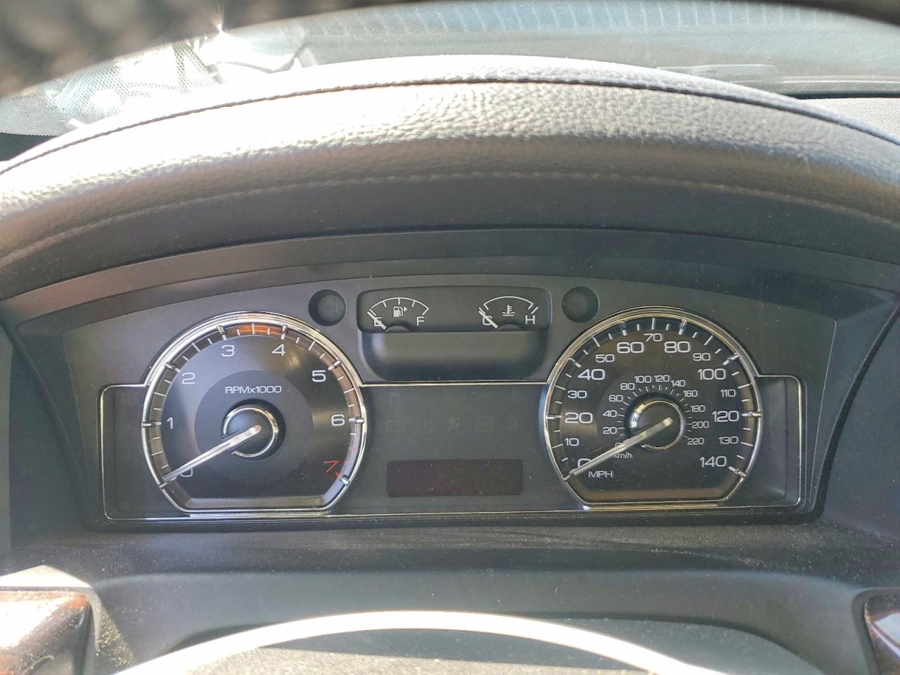 2009 LINCOLN MKS photo 17