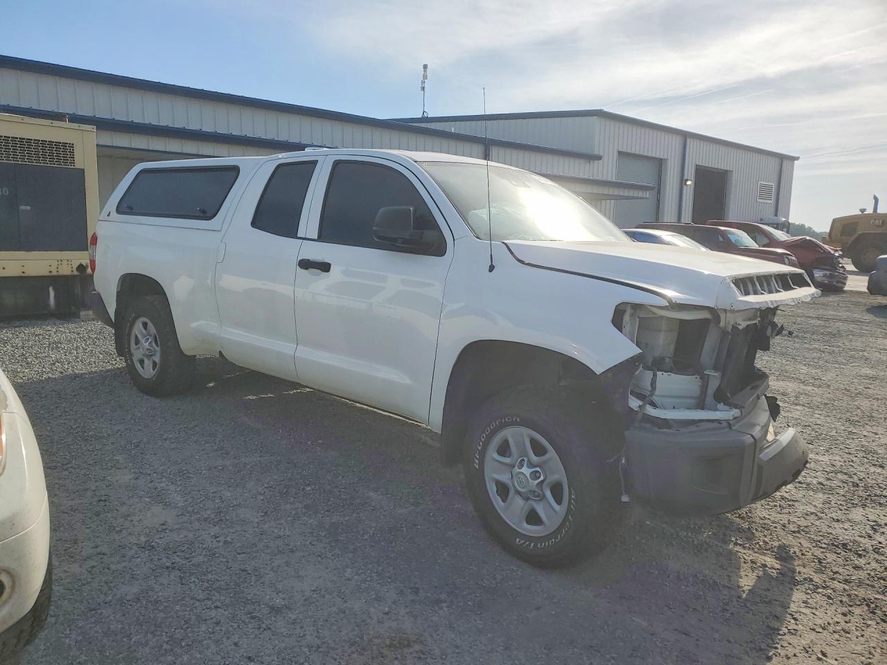 2018 TOYOTA TUNDRA SR photo 4