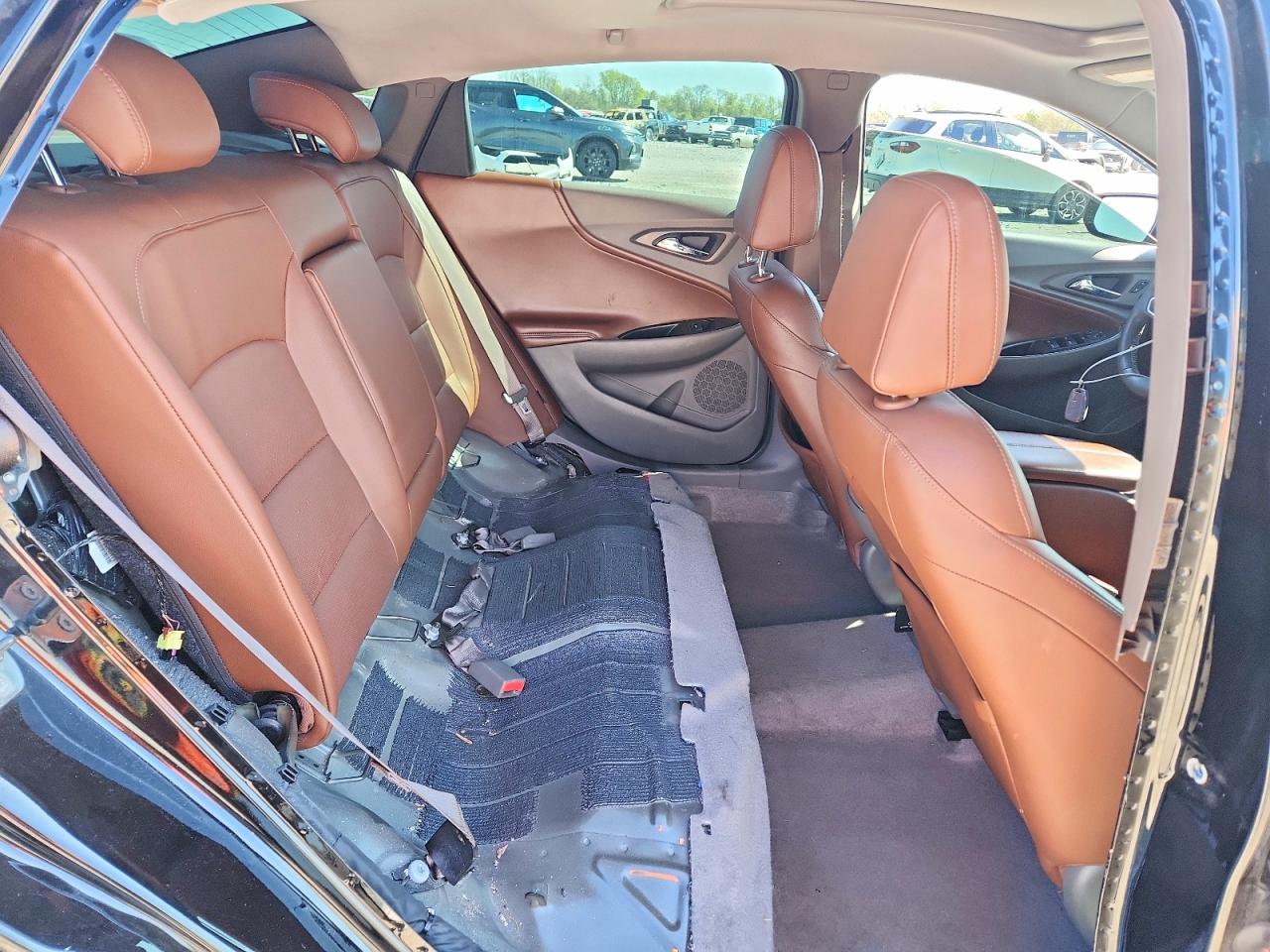 2018 CHEVROLET MALIBU PREMIER photo 10