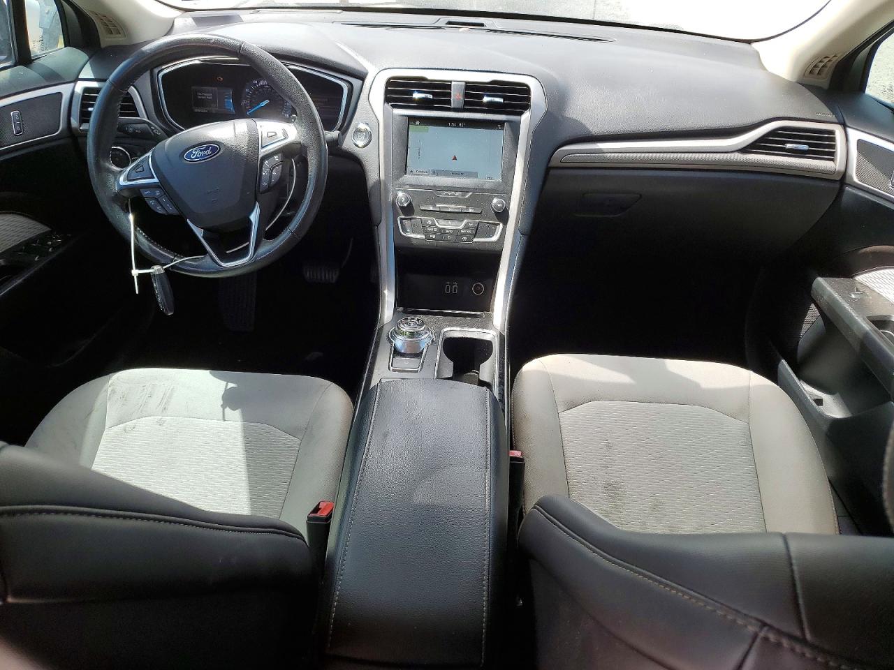 2019 FORD FUSION SE photo 15