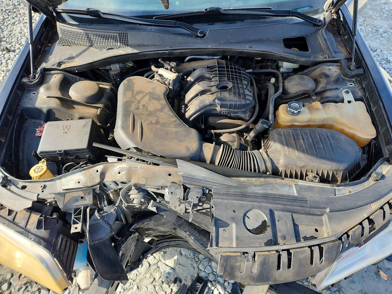 2014 CHRYSLER 300 photo 31