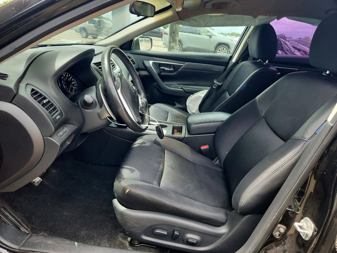 2016 NISSAN ALTIMA 2.5 SR photo 13