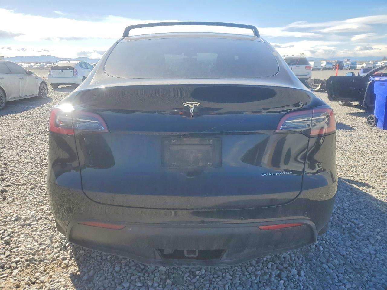 2021 TESLA MODEL Y photo 11