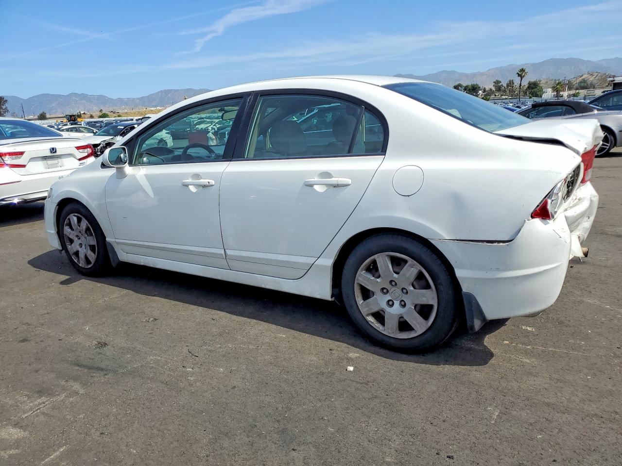 2010 HONDA CIVIC LX photo 4