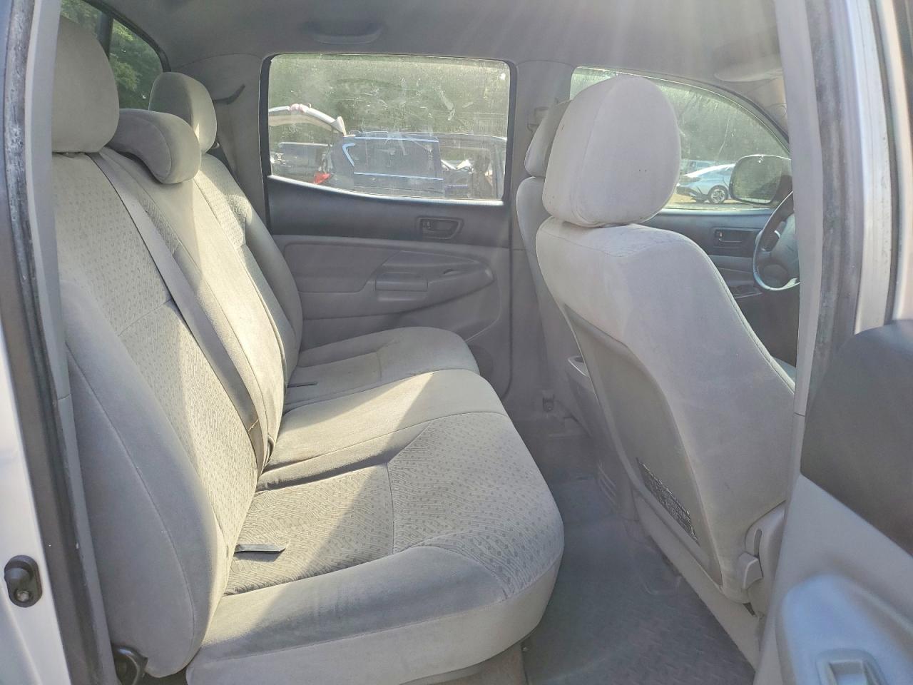 2007 TOYOTA TACOMA PRERUNNER V6 photo 28