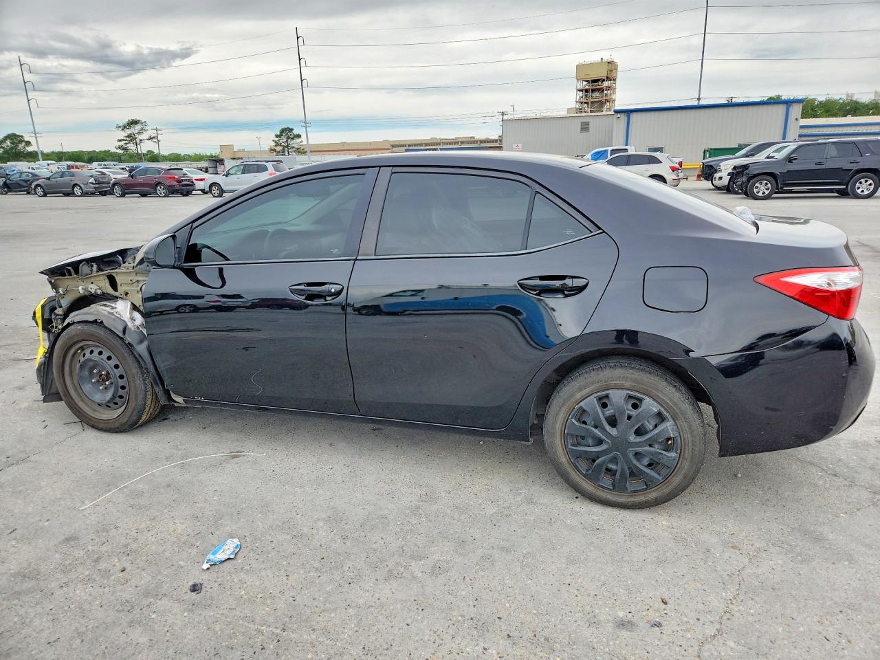 2014 TOYOTA COROLLA LE photo 3