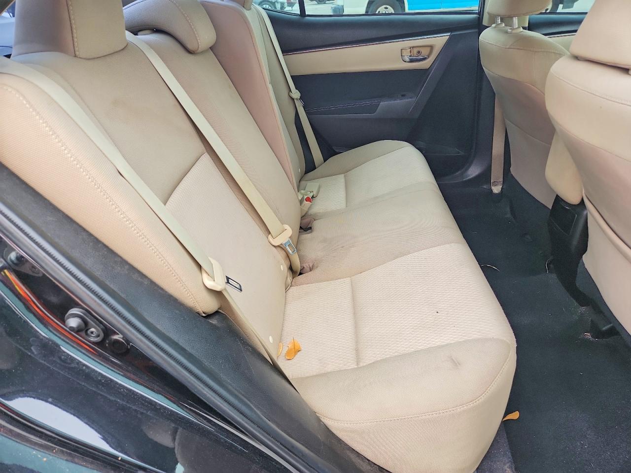 2014 TOYOTA COROLLA LE photo 19