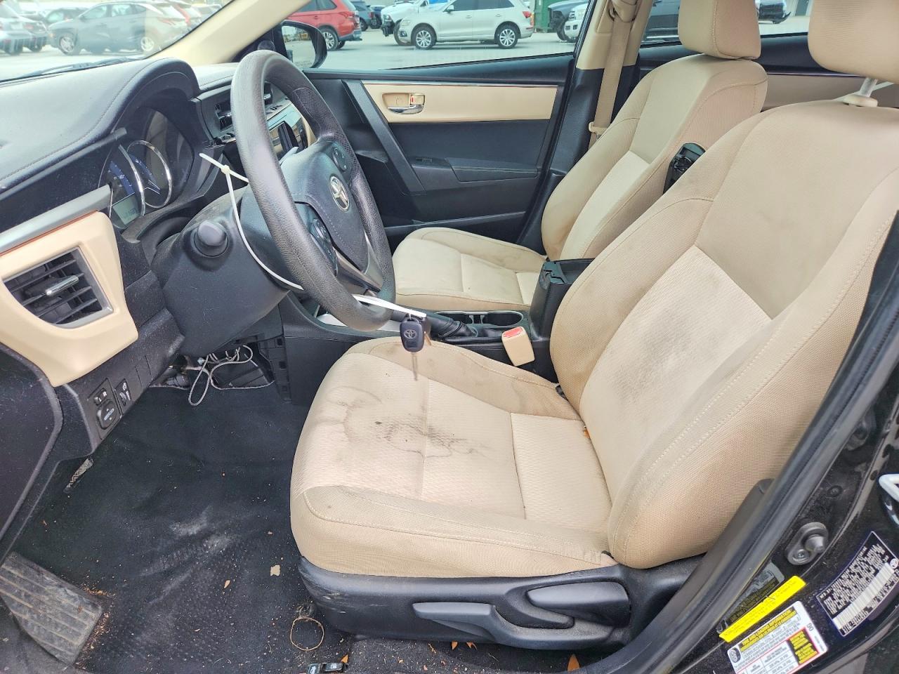2014 TOYOTA COROLLA LE photo 13