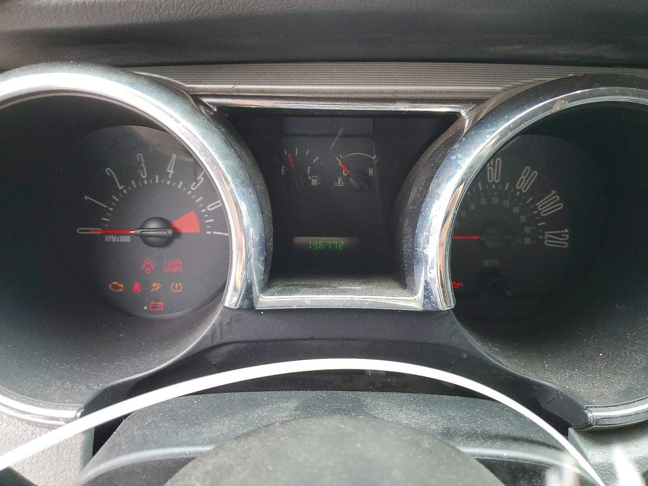 2008 FORD MUSTANG photo 9