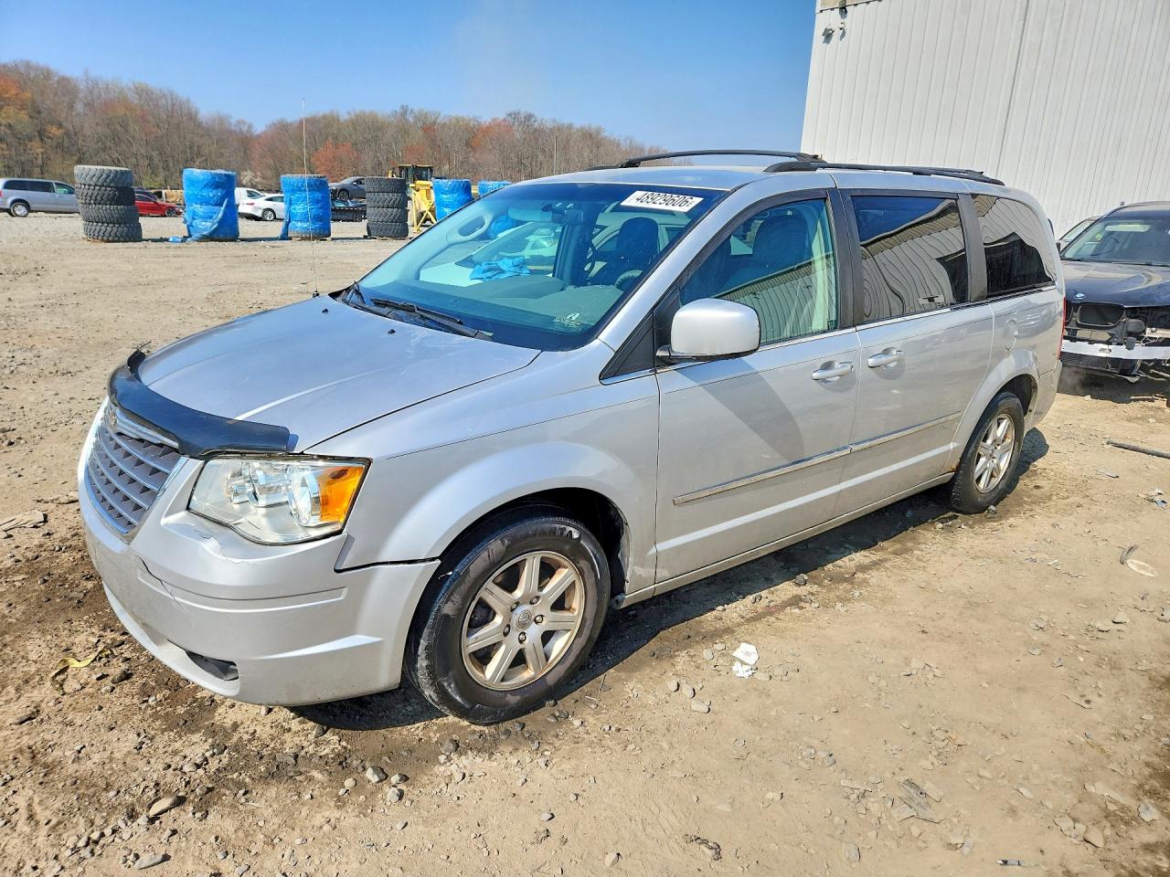 2010 CHRYSLER TOWN & COUNTRY