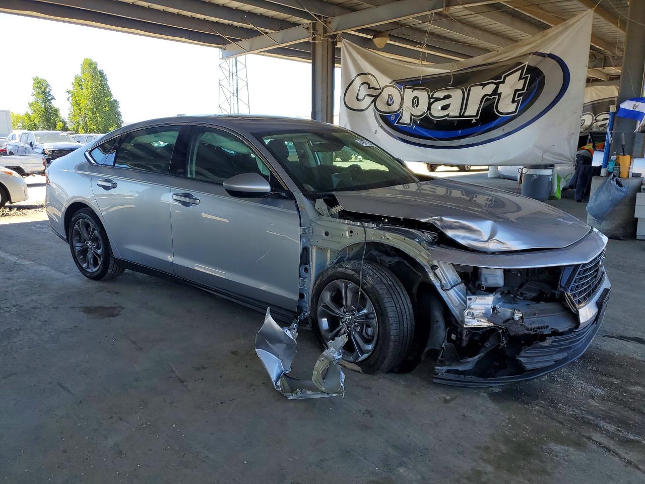 2024 HONDA ACCORD EX photo 10