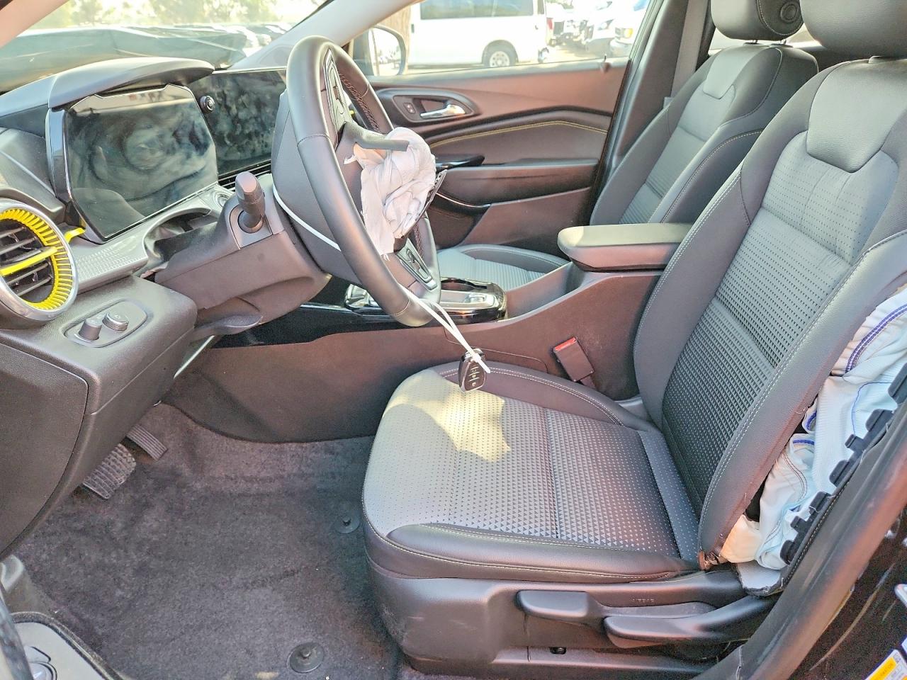 2025 CHEVROLET TRAX 1LT photo 7
