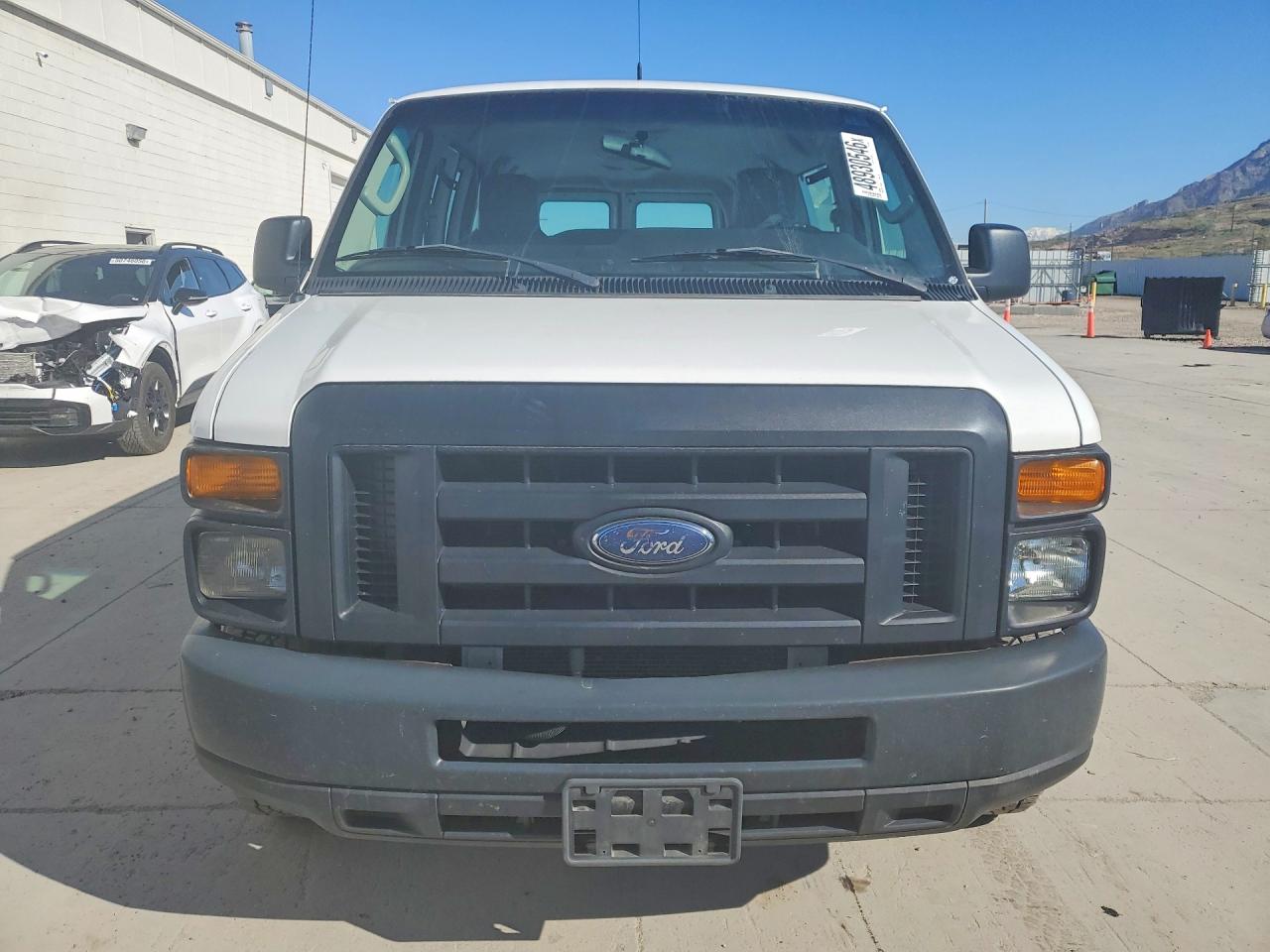2009 FORD ECONOLINE E350 SUPER DUTY WAGON photo 13