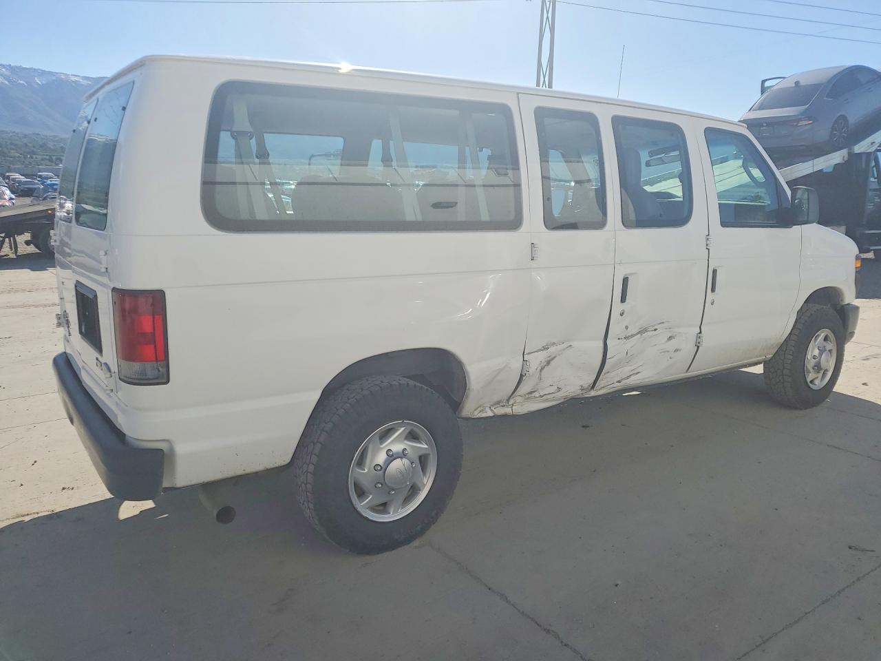 2009 FORD ECONOLINE E350 SUPER DUTY WAGON photo 7