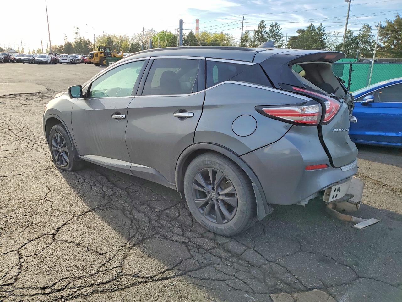 2017 NISSAN MURANO SV photo 4